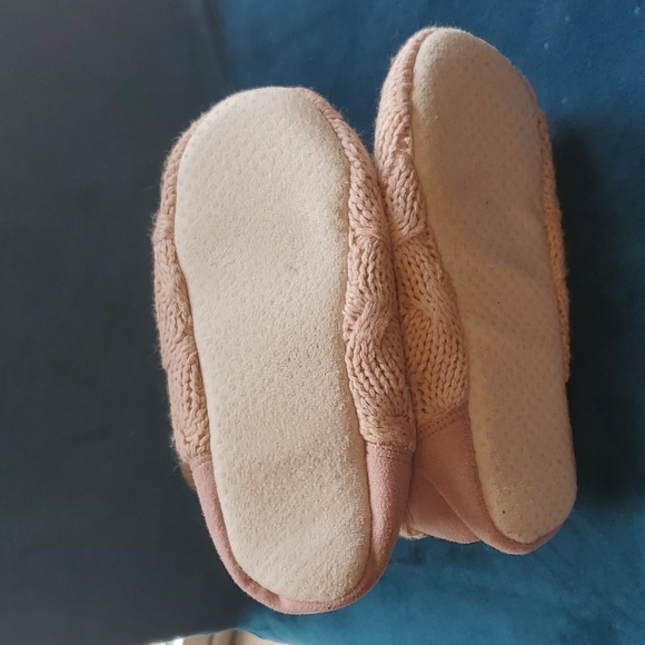 2/$15 - KOOBA Slipper Booties - Picture 3 of 6